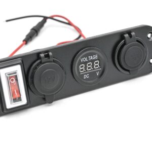 Steckdosenpanel mit Zigarettenanzünder-Buchse und 2 USB-Stecker